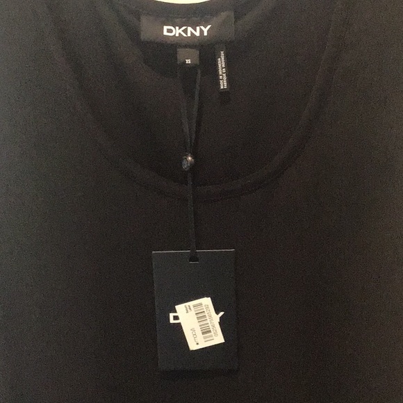 DKNY black asymmetrical top. NWT size XS, more like a small. - Picture 8 of 9